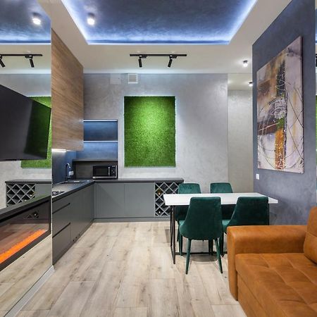 Апартамент З Дизайнерським Ремонтом Lviv Extérieur photo