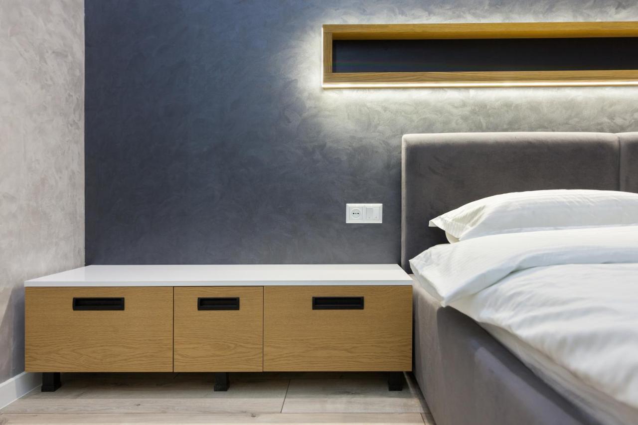 Апартамент З Дизайнерським Ремонтом Lviv Extérieur photo